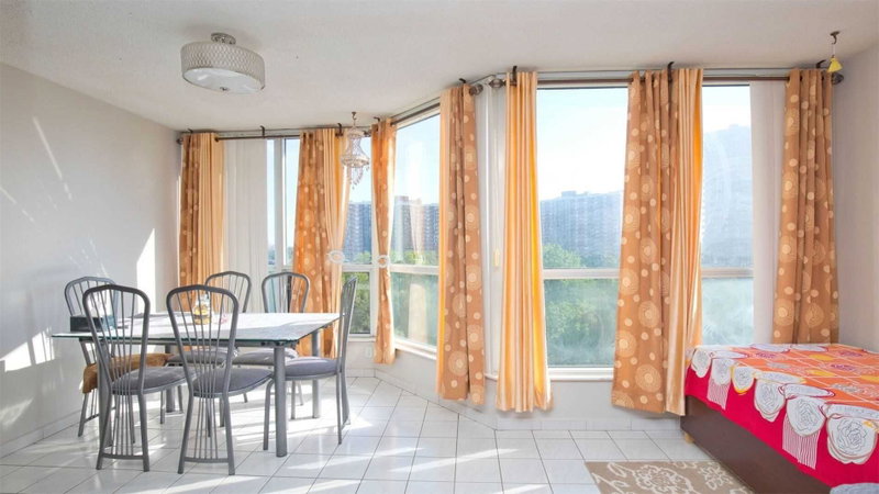 Room2