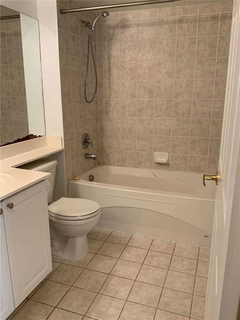 1221 - 25 Kingsbridge Garden Circ, Mississauga, L5R4B1 | Image 2