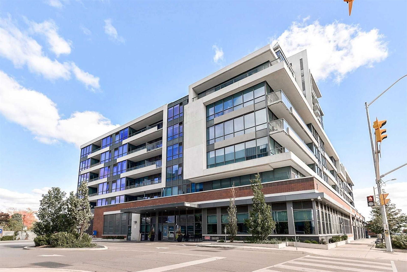 Condo leased at 415-1 Hurontario Street, Mississauga, Port Credit, L5G3G8 - MLS: W5393671