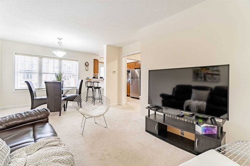 53 Colonel Frank Ching Cres, Brampton, L6Y5W4 | Image 2