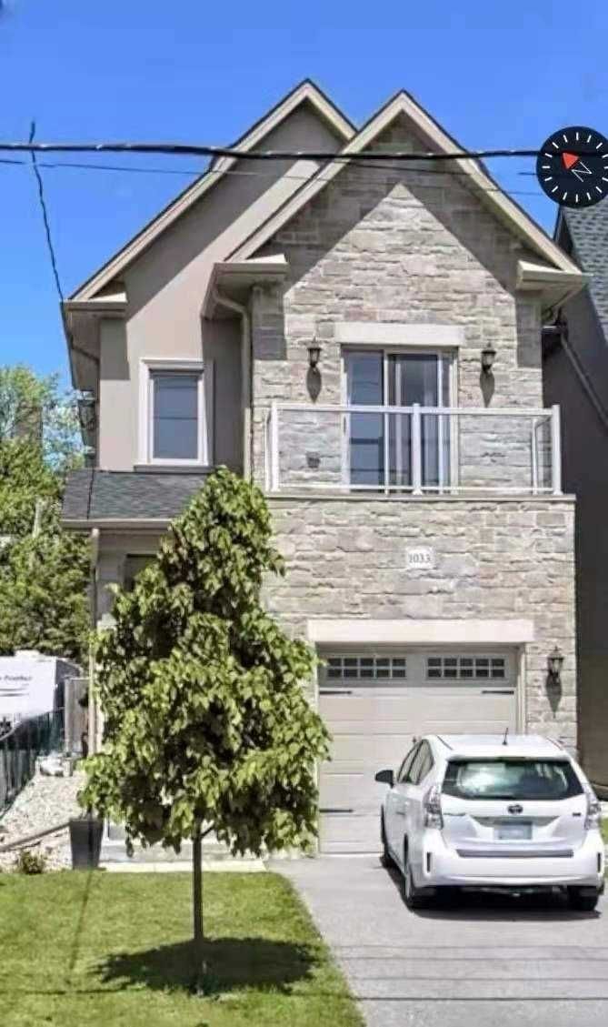 1033 Shaw Dr, Mississauga - Lakeview image-0-0
