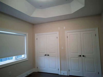 1033 Shaw Dr, Mississauga - Lakeview image-0-3