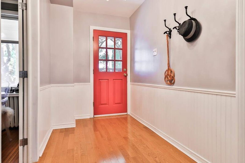 38 John St S, Mississauga, L5H2E6 | Image 3