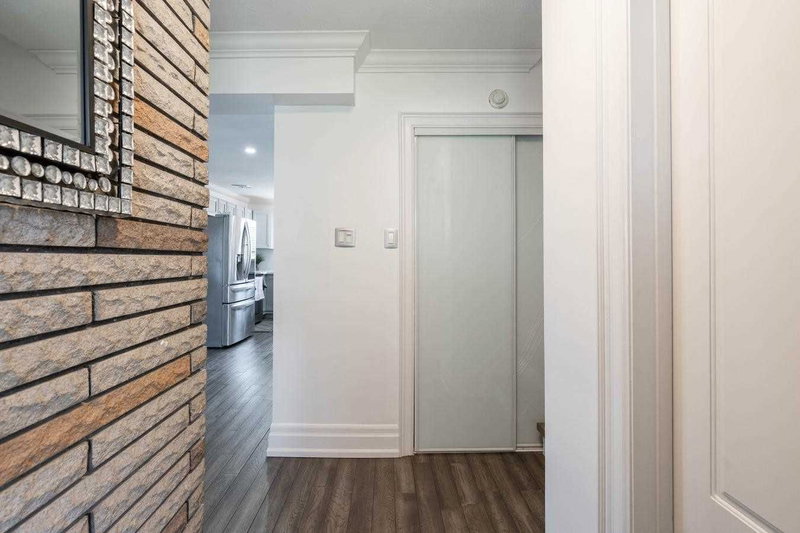 4512 Tremaine Rd, Milton, L9T 2X5 | Image 3