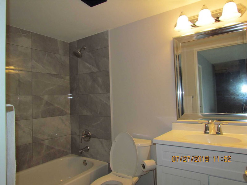 807 - 145 Hillcrest Ave, Mississauga, L5B3Z1 | Image 2