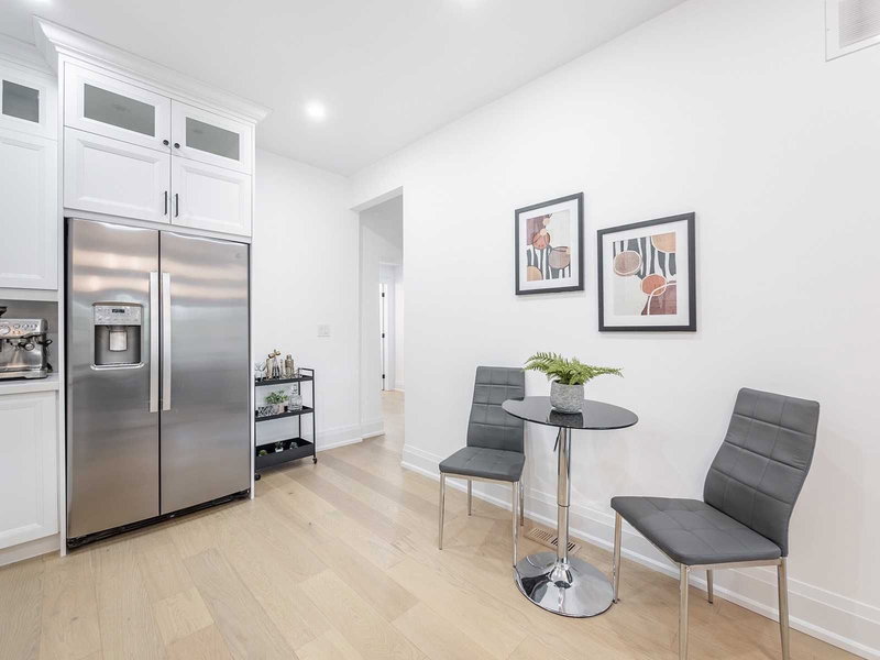 36 Humberside Ave, Toronto, M6P 1J7 | Image 3