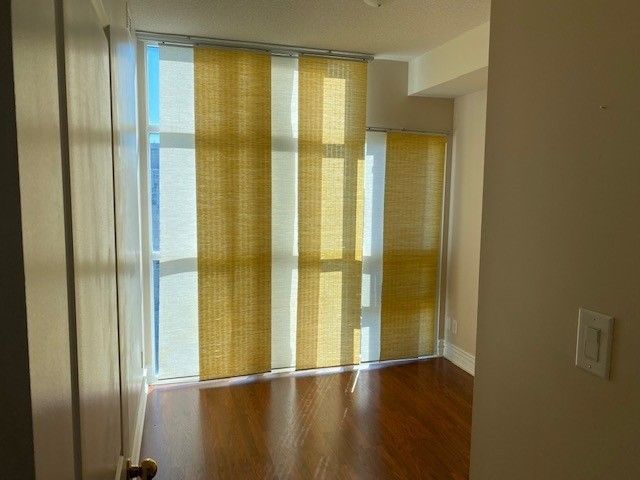 1109 - 9 George St N, Brampton, L6Y1P4 | Image 2