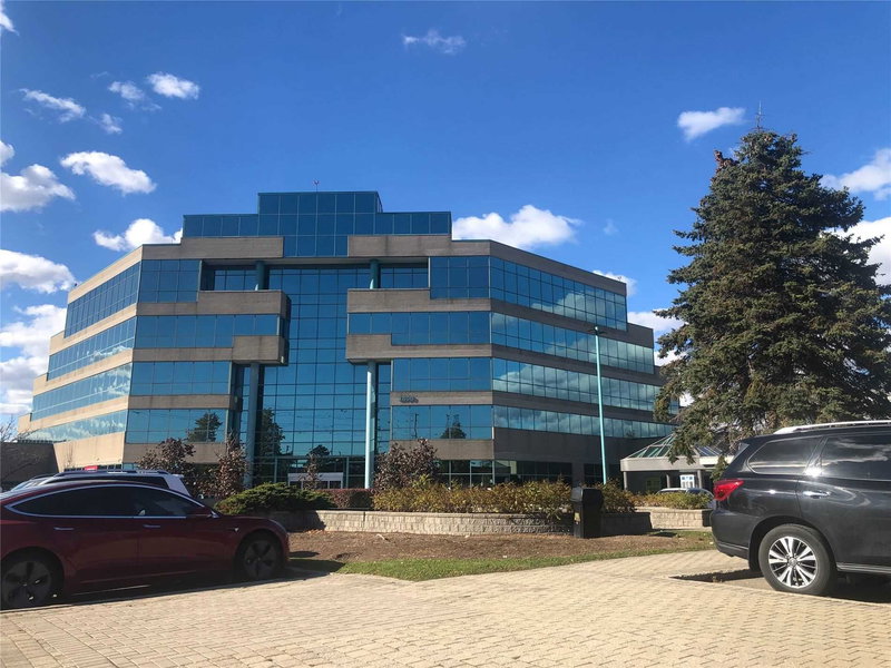 32 - 2800 Skymark Ave, Mississauga, L4W5A7 | Image 3