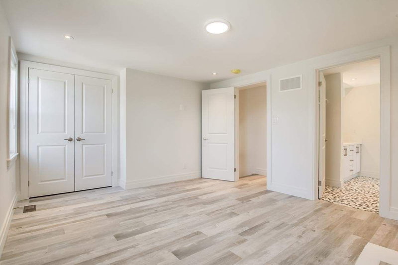 1 - 3 Twenty Sixth St, Toronto, M8V 3R2 | Image 3