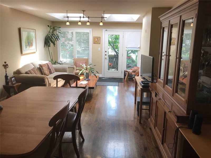 79 Laws St, Toronto, M6P2Y8 | Image 2