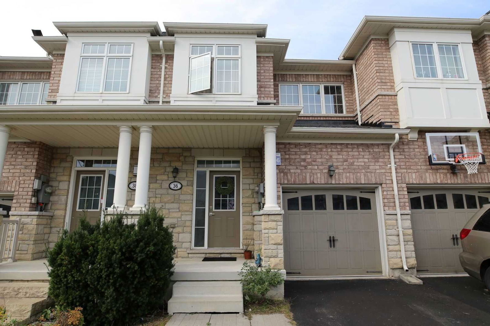 Townhouse leased at 36 Coastline Drive, Brampton, Bram West, L6Y0T5 - MLS: W5414355