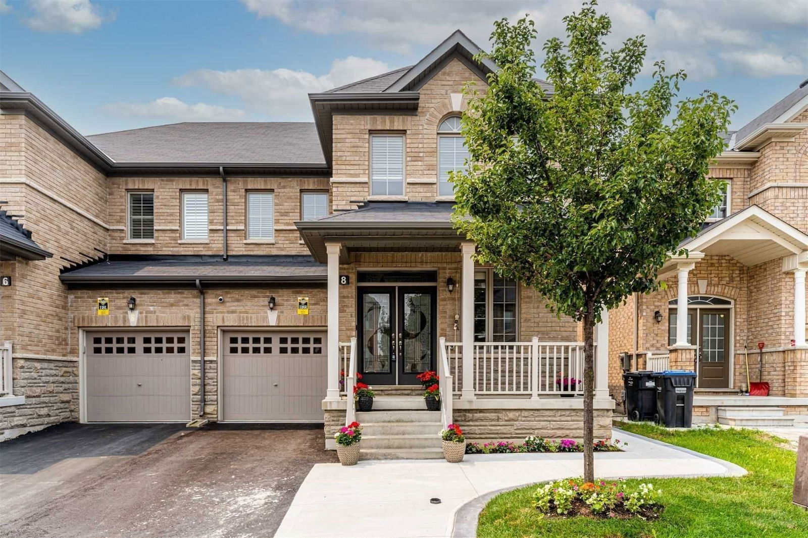 Semi-Detached House leased at 8 Ebury Drive, Brampton, Credit Valley, L6X5M7 - MLS: W5414484