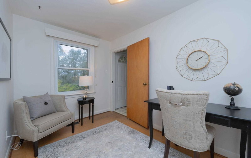 34 Highview Ave, Toronto, M3M1C4 | Image 3