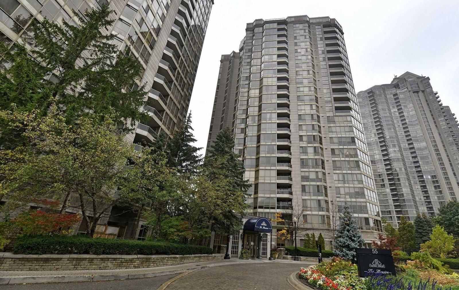 Condo sold at 1708-55 Kingsbridge Garden Circle, Mississauga, Hurontario, L5R1Y1 - MLS: W5424505