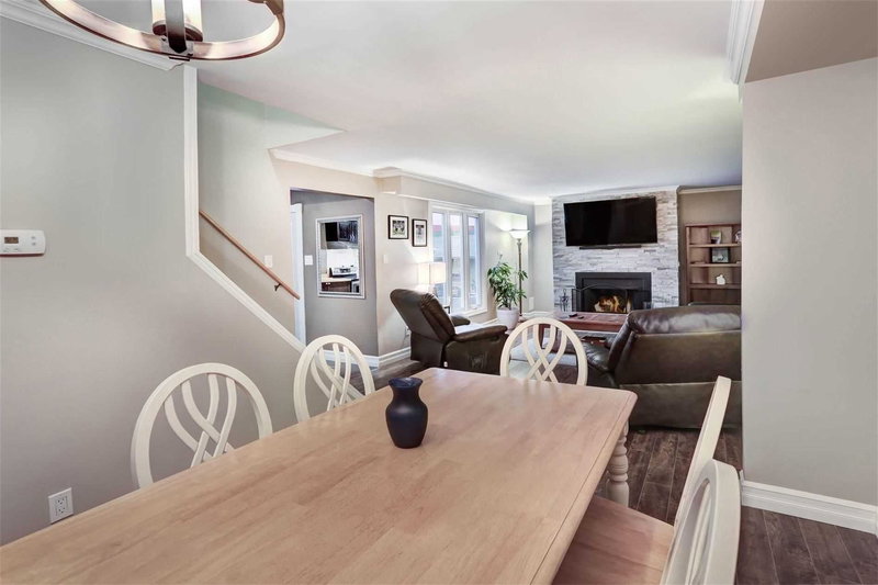 1433 Andros Blvd, Mississauga, L5J4K2 | Image 2