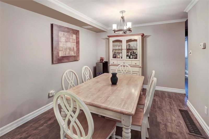 1433 Andros Blvd, Mississauga, L5J4K2 | Image 3