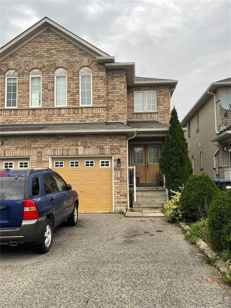 7153 Village Walk, Mississauga, L5W1X2 | Image 2