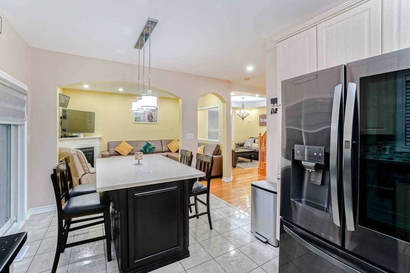 50 Severin St, Brampton, L6R0P3 | Image 3