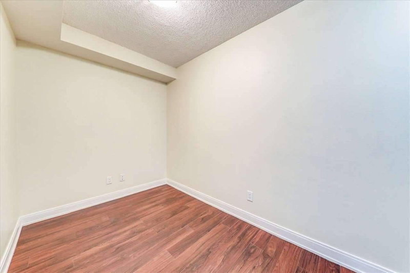 705 - 330 Burnhamthorpe Rd, Mississauga, L5B0E1 | Image 2