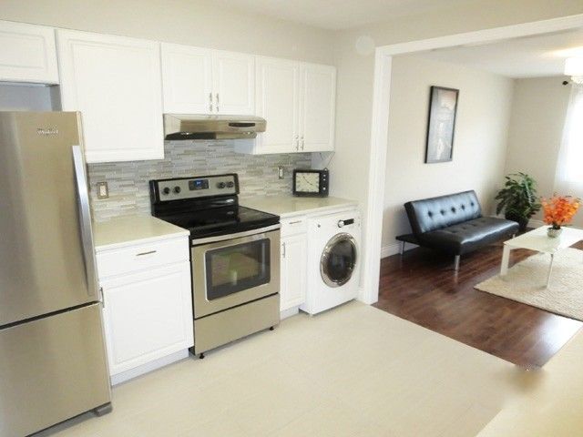 Upper Level leased at 2nd Fl-3352 Dundas Street, Toronto, Junction Area, M6P2A4 - MLS: W5435051