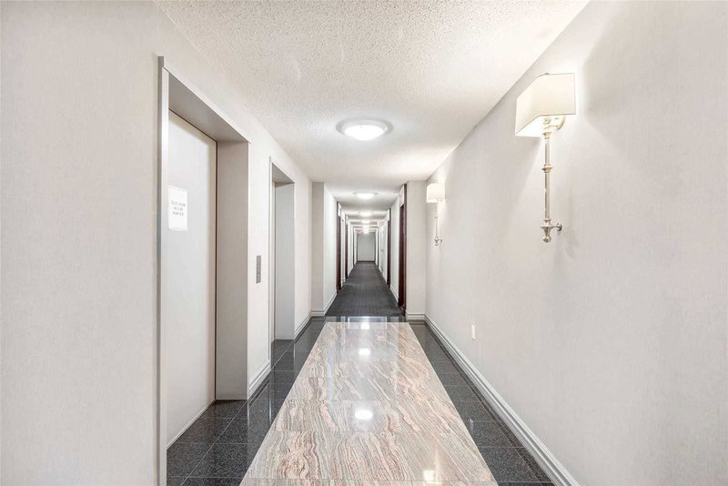 201 - 17 Michael Power Pl, Toronto, M9A5G5 | Image 2