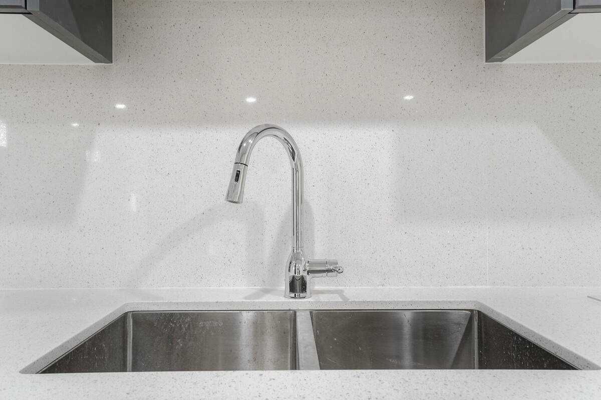 Lower Level leased at Bsmt-3252 Escada Drive, Mississauga, Churchill Meadows, L5M7V5 - MLS: W5437942
