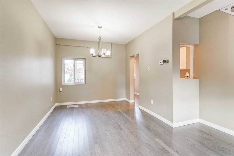 24 Morland Rd, Toronto, M6S2M8 | Image 2