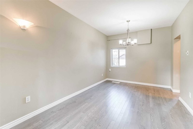 24 Morland Rd, Toronto, M6S2M8 | Image 3