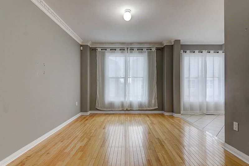 165 - 5980 Whitehorn Ave, Mississauga, L5V2Y3 | Image 3