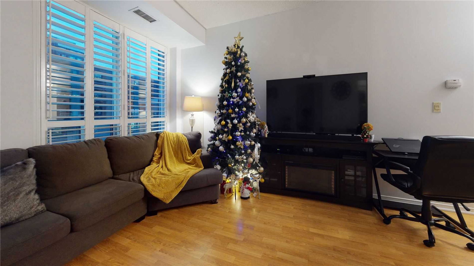 Condo sold at 213-2772 Keele Street, Toronto, Ontario, M3M2G2 - Downsview-Roding-CFB - MLS: W5443653