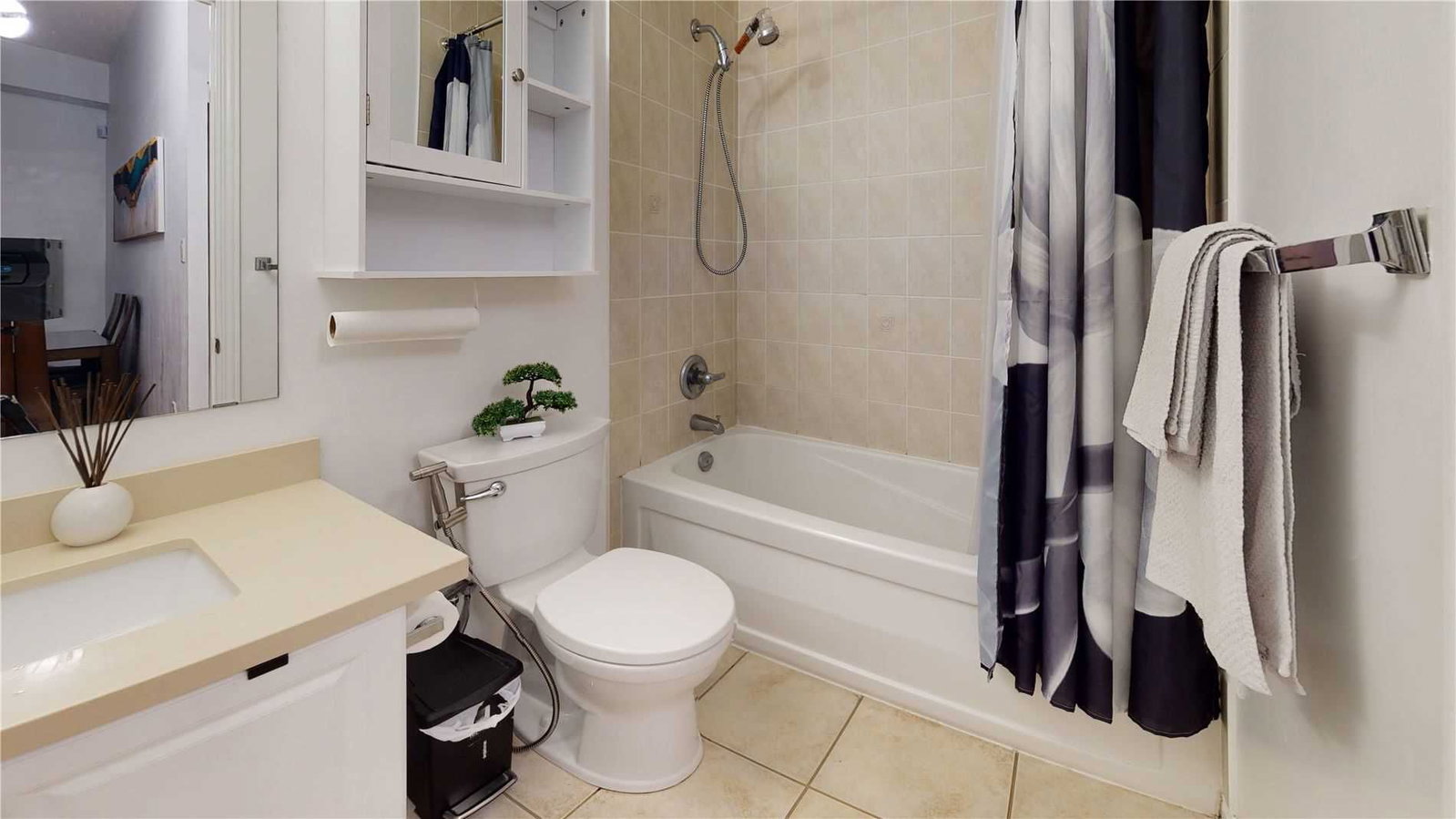 Condo sold at 213-2772 Keele Street, Toronto, Ontario, M3M2G2 - Downsview-Roding-CFB - MLS: W5443653