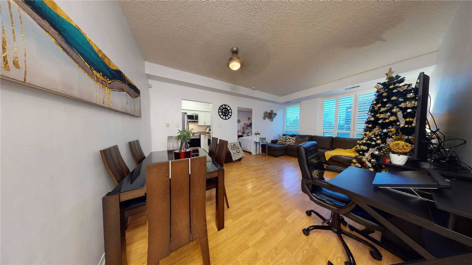 Condo sold at 213-2772 Keele Street, Toronto, Ontario, M3M2G2 - Downsview-Roding-CFB - MLS: W5443653