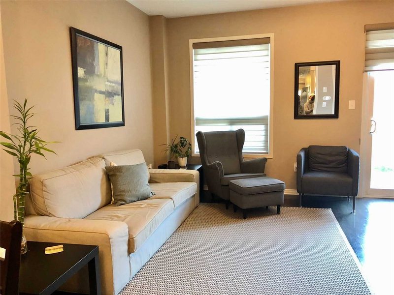 2278 Stone Glen Cres, Oakville, L6M0C8 | Image 3