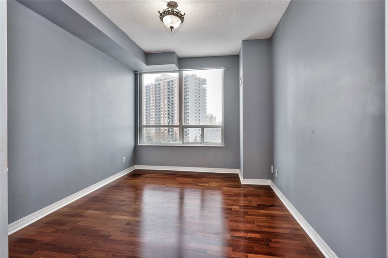 705 - 1359 Rathburn Rd E, Mississauga, L4W5P7 | Image 2