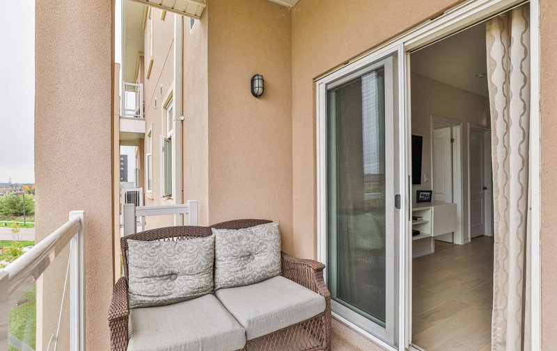 304 - 1360 Costigan Rd, Milton, L9T 8X6 | Image 3