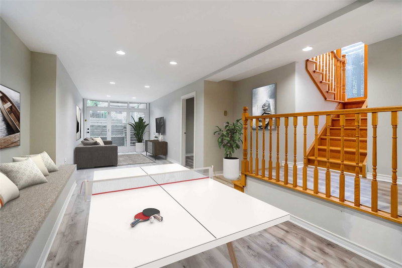 15 Benson Ave, Mississauga, L5H2P3 | Image 3