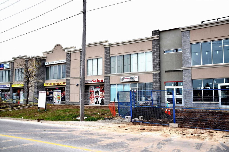 215 - 810 Nipissing Rd, Milton, L9T4Z9 | Image 3