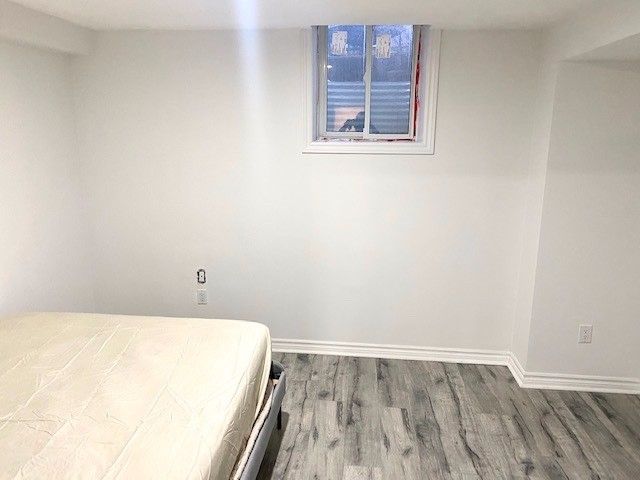 6421 Donway Dr, Mississauga, L5V1J4 | Image 3