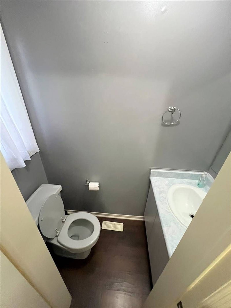 75 - 1484 Torrington Dr, Mississauga, L5V1Y2 | Image 3