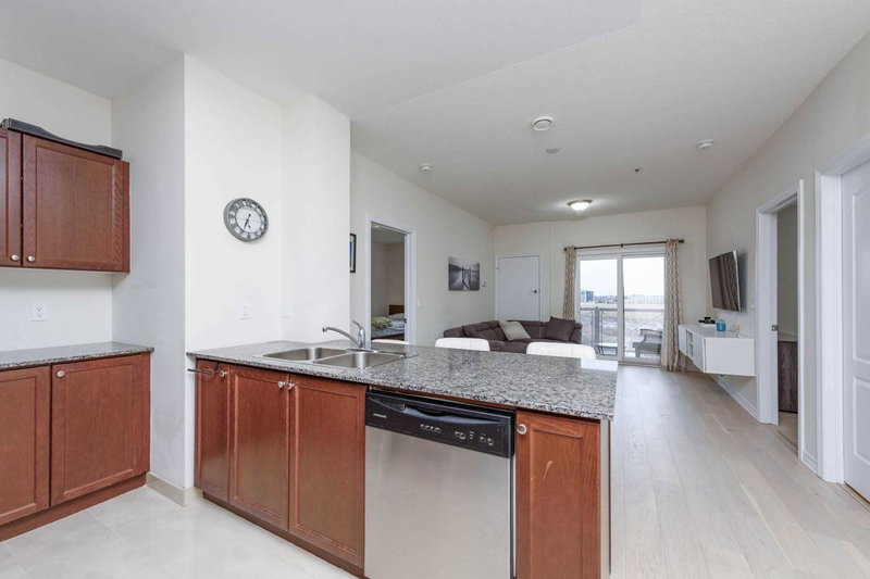 304 - 1360 Costigan Rd, Milton, L9T8X6 | Image 3