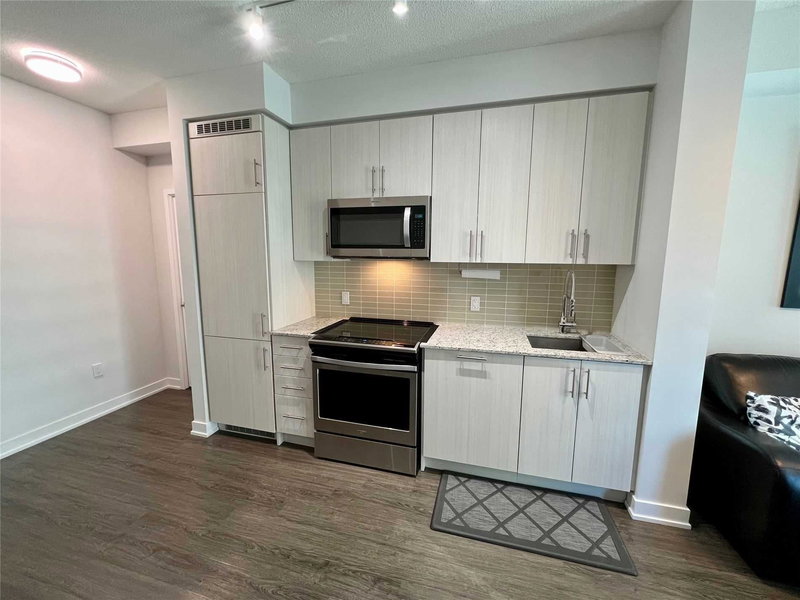 1606 - 4085 Parkside Village Dr, Mississauga, L5B 0K9 | Image 2