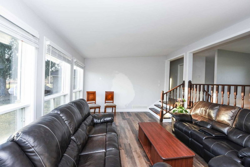 8182 Hornby Rd, Halton Hills, L0P 1E0 | Image 3