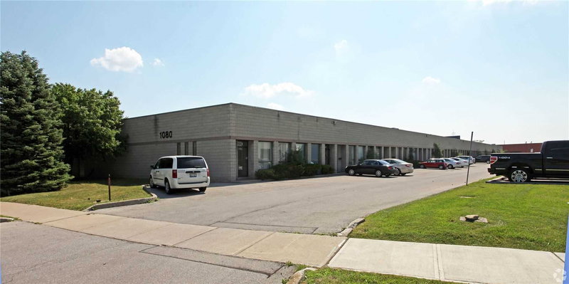 6 - 1080 Tristar Dr, Mississauga, L5T1P1 | Image 2