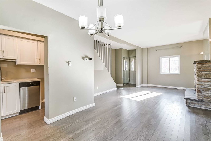 24 Morland Rd, Toronto, M6S2M8 | Image 2