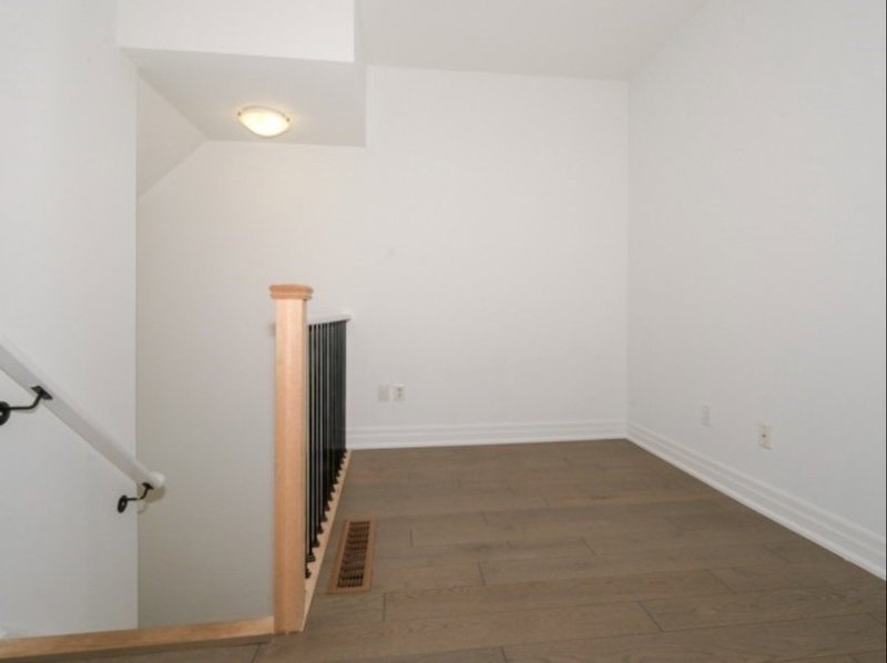 202 - 47 Macaulay Ave, Toronto, M6P3P5 | Image 2