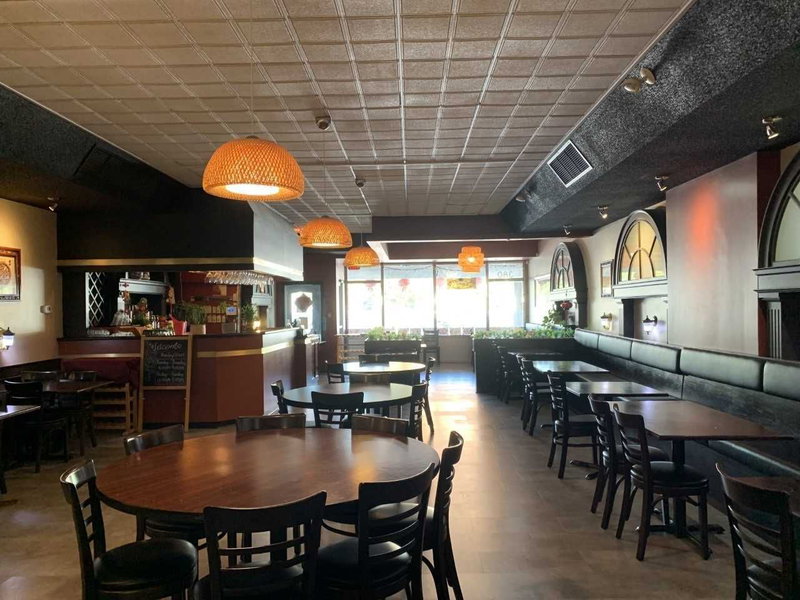 380 Lakeshore Rd E, Mississauga, L5G1H5 | Image 3