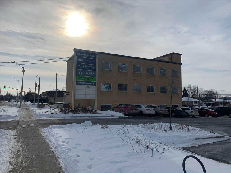 205 - 16 Mountainview Rd S, Halton Hills, L7G4K1 | Image 2