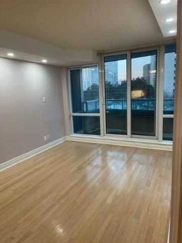 Condo leased at 312-1 Elm Drive, Mississauga, City Centre, L5B3C2 - MLS: W5483997