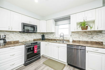 Unit 31 — 6449 Glen Erin Dr, Mississauga - Meadowvale image-0-2