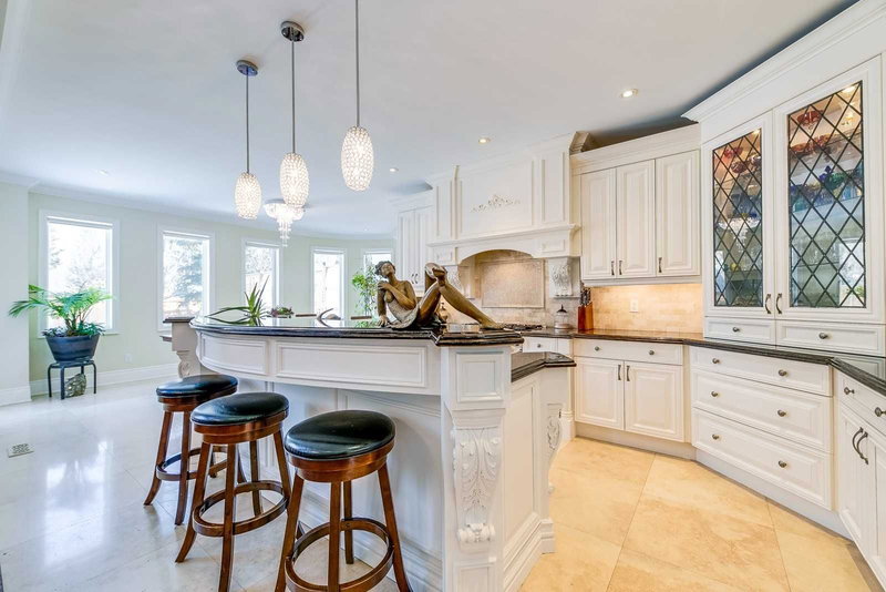 2381 Gamble Rd, Oakville, L6H 7V6 | Image 2